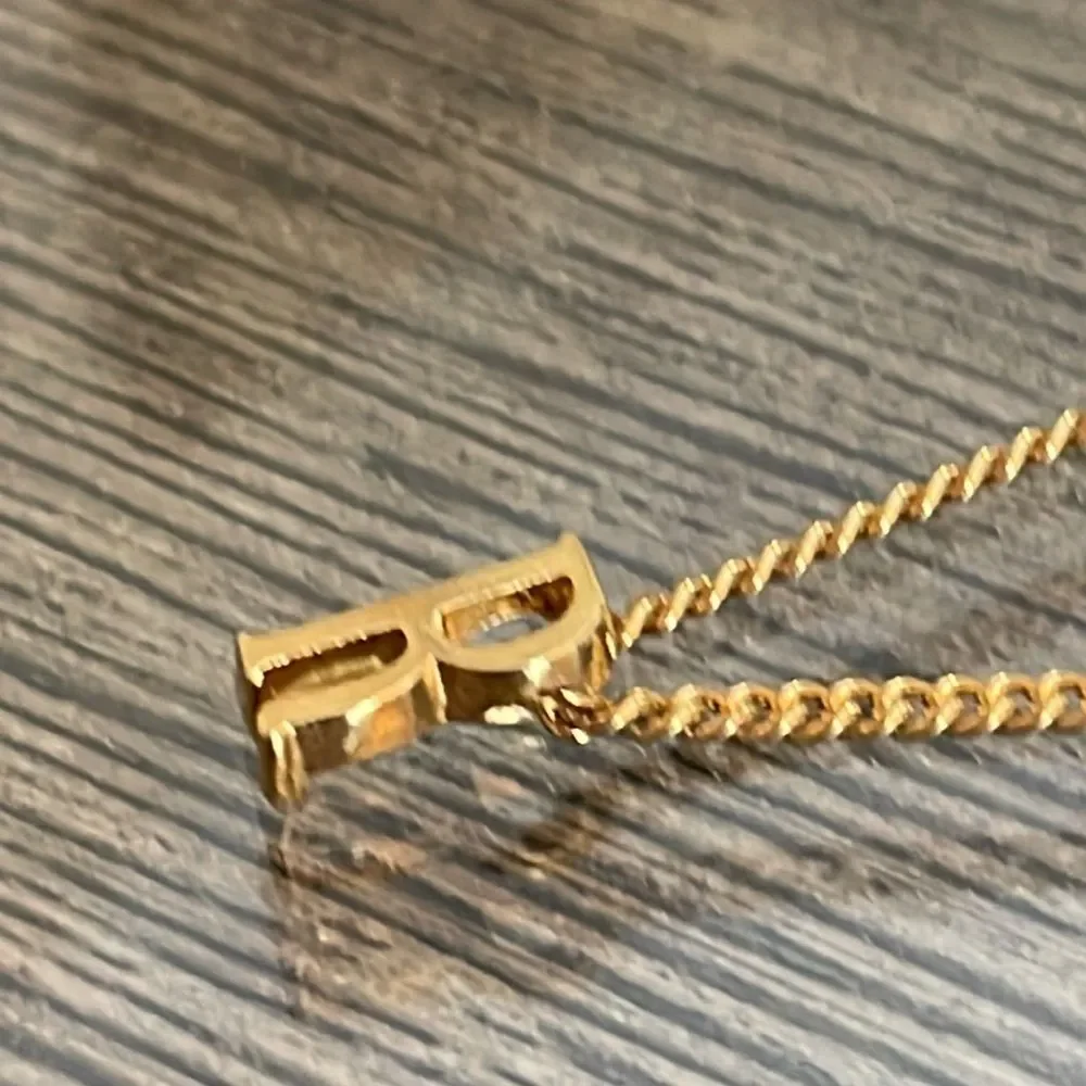 Vintage Tie Clasp - Chain with Initial “R” Monogram